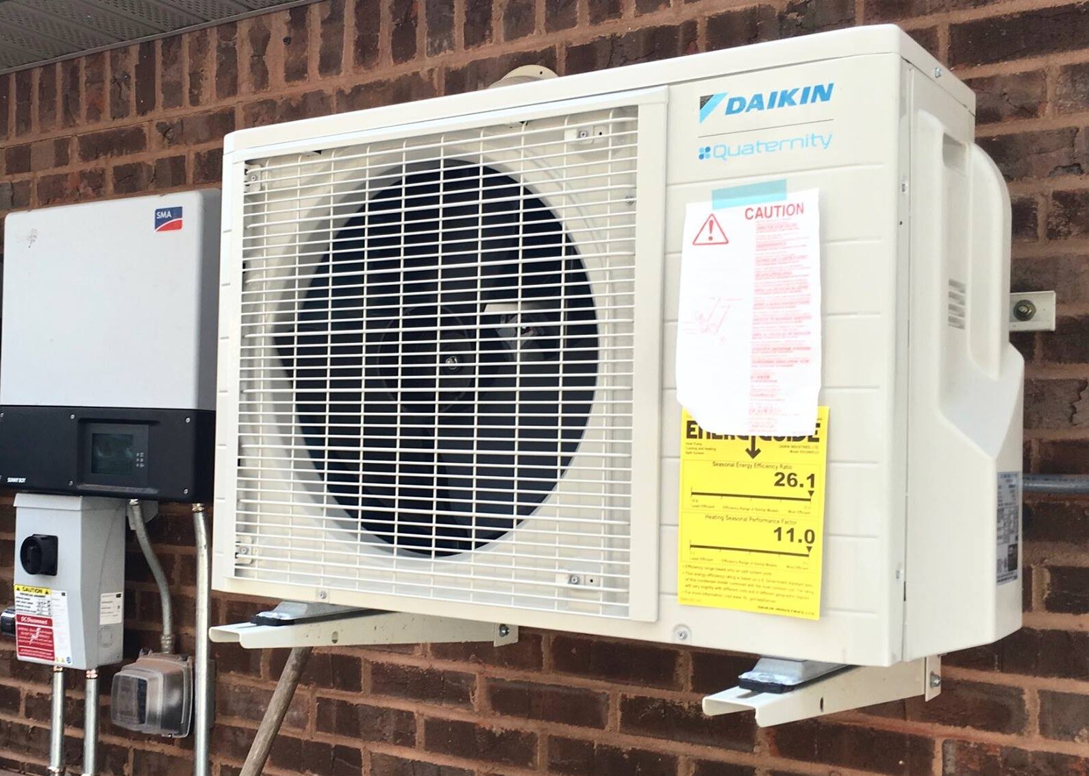 471682720_10160983787759646_1337934473974648507_n mini split heat pump